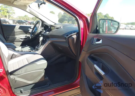 2015 Ford Escape Se из США, поврежденный, VIN 1FMCU9G95FUB35644